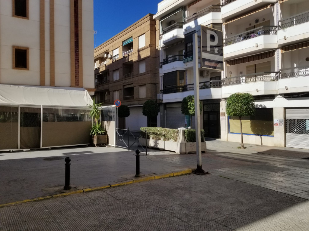 Parking Plaza Rivas Sabater - Entrada